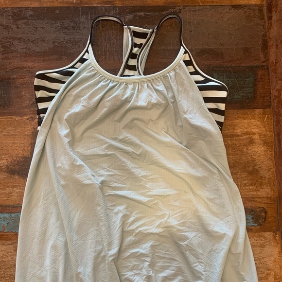 lululemon athletica Tops - Lululemon No Limits tank